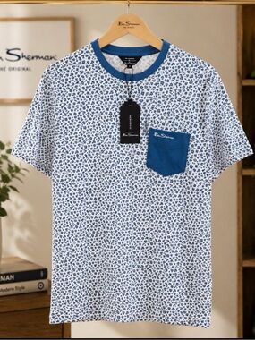 Ben Sherman White T-Shirt with Blue Floral Print and Blue Pocket